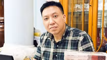 Dịch giả Nguyễn Tuấn Bình: Đến với sách là “duyên” trời định!