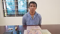 Bắt vụ vận chuyển 5 bánh heroin