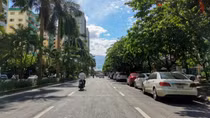 Hà Nội oi nóng 36 độ C, vùng núi Bắc Bộ mưa to về đêm