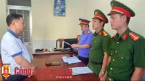 Bắt giam nguyên Chủ tịch UBND xã cùng cán bộ địa chính ở Phú Quốc