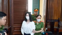 Thêm một bài học cho người nổi tiếng: Đừng để hành vi của mình “sai một ly, đi một dặm”!