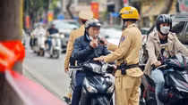 Xử phạt nghiêm các tài xế vi phạm nồng độ cồn khi đi khai Xuân