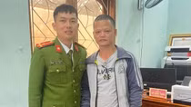 Nhặt được túi chứa 274 viên đạn đem nộp Công an
