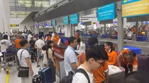 Giá vé máy bay có dấu hiệu giảm nhiệt