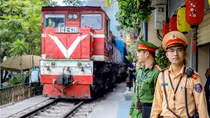 Hà Nội tiếp tục xử lý "cafe đường tàu"