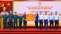 MB ủng hộ hơn 14 tỷ đồng cho đồng bào ảnh hưởng bởi bão lũ