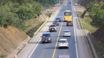 Chú trọng vấn đề dân sinh khi mở rộng cao tốc Cam Lộ - La Sơn