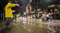 Mưa lớn khắp miền Bắc, tập trung sáng và đêm