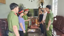 Giám đốc và kế toán cùng bị bắt vì trốn thuế hơn 10 tỷ đồng