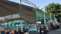 Điều tra vụ bé trai 7 tuổi đuối nước ở hồ bơi người lớn