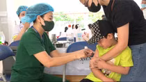 TP Hồ Chí Minh khởi động chiến dịch tiêm vaccine sởi tại trường học