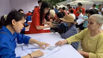 Hơn 2.000 người dân Hà Nội khám tầm soát miễn phí các bệnh ung thư