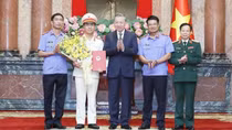 Tổng Bí thư, Chủ tịch nước Tô Lâm trao quyết định bổ nhiệm Phó Viện trưởng Viện Kiểm sát nhân dân tối cao