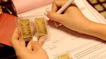 Xử lý nghiêm việc mua, bán vàng miếng của các cửa hàng không có giấy phép kinh doanh