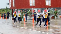 Sôi nổi Hội thi nghiệp vụ chữa cháy và cứu nạn cứu hộ “Tổ liên gia an toàn PCCC” khu vực VI
