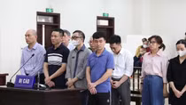 Cựu Bộ trưởng Nguyễn Thanh Long được giảm án 1 năm tù