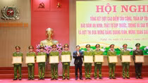 Công an Nghệ An: Khen thưởng nhiều tập thể, cá nhân có thành tích xuất sắc