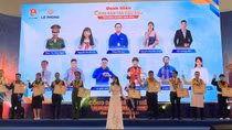 Bình Dương tuyên dương 25 gương mặt trẻ tiêu biểu