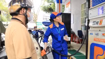 Xăng giảm lần thứ tư liên tiếp, RON95-III về ngưỡng 22.600 đồng