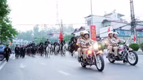 Những ngày quân và dân cùng thức