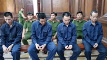"Dằn mặt" bạn nhậu, kẻ lĩnh án tử, kẻ tù chung thân