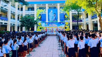 Hơn 1,7 triệu học sinh ở TP Hồ Chí Minh tựu trường năm học mới