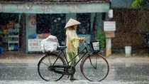 Miền Bắc đón gió mùa, miền Trung mưa lớn