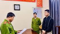 Bắt khẩn cấp đối tượng kêu gọi góp vốn mua đất, lừa chiếm 6,2 tỷ đồng