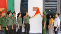 Công an tỉnh Lào Cai trao 2 nhà tình nghĩa cho CBCS