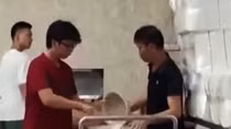 Phó Thủ tướng yêu cầu xử lý nghiêm vụ sinh viên ĐH Bách khoa Hà Nội phải ăn cơm, canh thừa