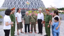 Giữ cho những mùa hoa ban thanh bình nơi phên giậu Tổ quốc