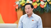Phát triển văn hoá bằng cách "lấy văn hoá nuôi văn hoá", tránh xây nhiều công trình để lãng phí