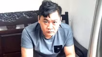 Vận chuyển trái phép 20.000 USD từ nước ngoài về
