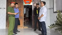 Phó giám đốc Trung tâm phát triển quỹ đất bị bắt vì bao che cát tặc