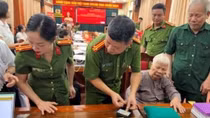 Người dân được thụ hưởng nhiều tiện ích khi triển khai Luật Căn cước