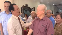 Tổng Bí thư Nguyễn Phú Trọng trong ký ức những người bạn học ở miền Trung