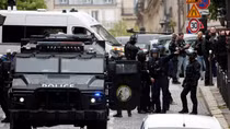 Bắt giữ người đàn ông dọa đánh bom lãnh sự quán Iran tại Paris