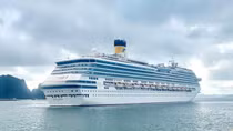 Siêu tàu du lịch Costa Serena với hơn 4.000 du khách trở lại Hạ Long