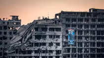 Tượng đài cát Bashar al-Assad