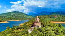 Trung Bộ hửng nắng, miền Bắc mưa to