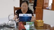 Bi hài bẫy vinh danh về làng