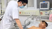 Lội nước bẩn sau mưa bão, nhiều người mắc uốn ván nguy kịch