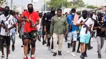 Haiti bên bờ sụp đổ