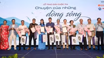 Trao giải cuộc thi viết “Chuyện của những dòng sông”