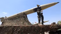 Houthi nêu khả năng dừng tấn công tàu ở Biển Đỏ