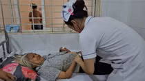 Công an vào cuộc vụ gần 500 người bị ngộ độc sau khi ăn bánh mì