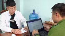 “Tín dụng đen” bủa vây công nhân ngày cận Tết