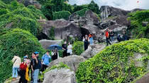 Rạng ngời sắc anh hùng