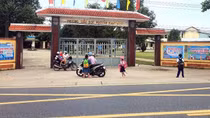 15 học sinh nhập viện nghi bị ngộ độc sau khi ăn sữa chua tại trường
