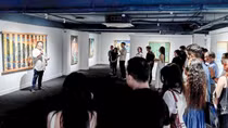 Họa sĩ Vũ Tuấn Việt và cuộc chơi "Hiện thực song song"